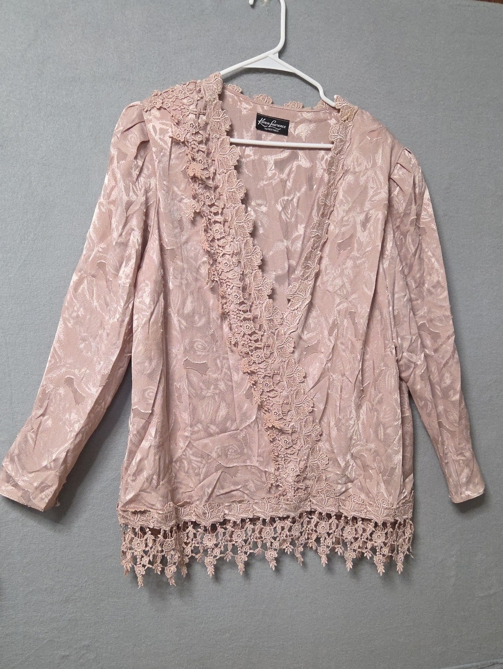 Stunning vintage 1980s blush pink romantic cocktail blouse jacket.